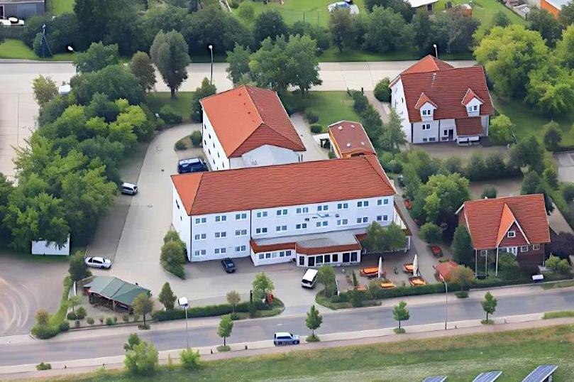 Regiohotel Halle Leipzig Airport Schkeuditz Bagian luar foto